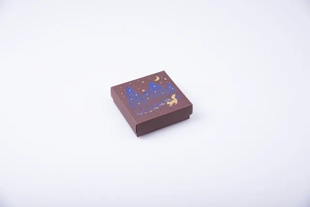 pawi-winterwald-pralinen-premium-4er-weihnachtsbox image 1