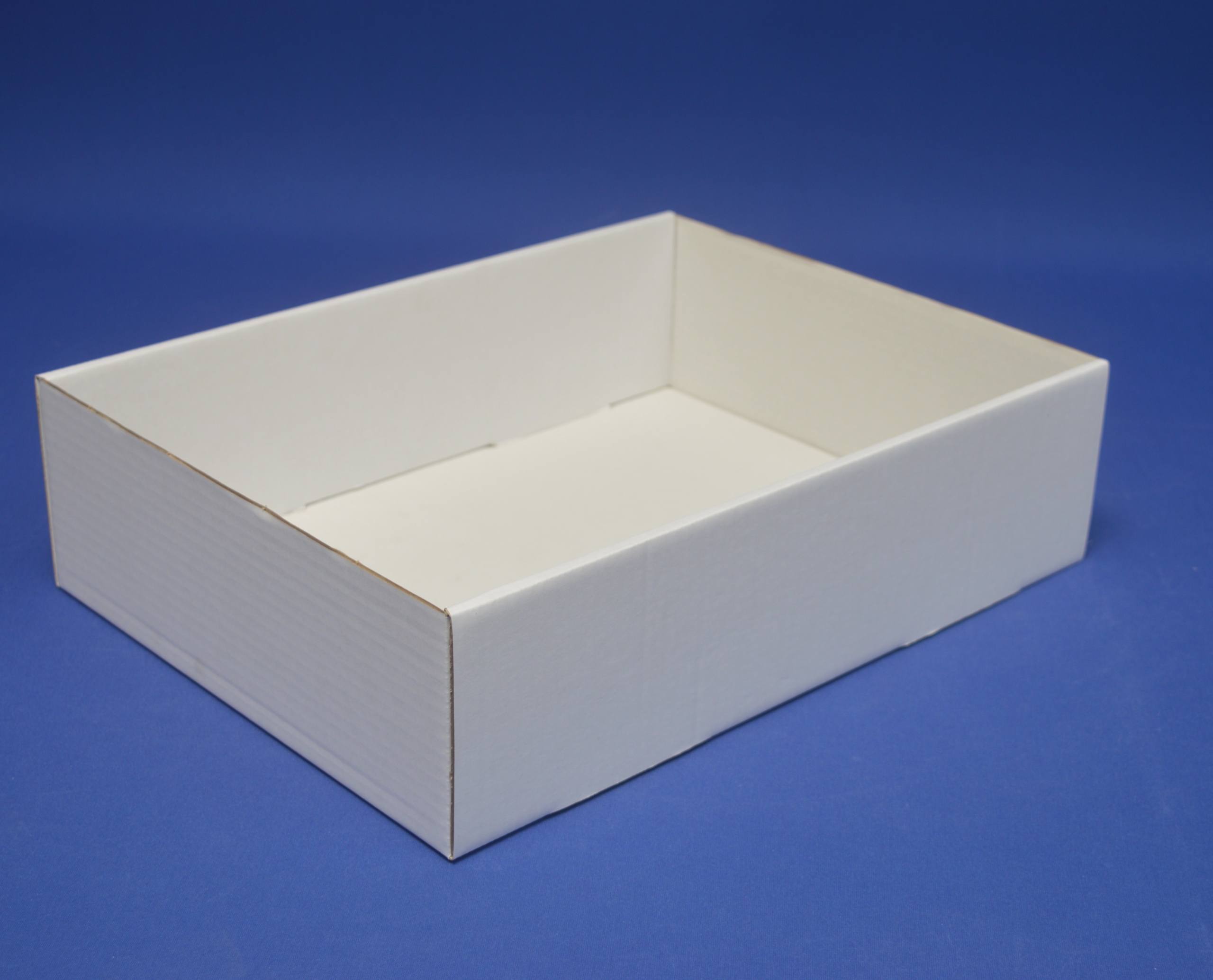 gruber-geschenkkarton-mit-motiv-41-gro-435x370x130-geschenkbox image 2