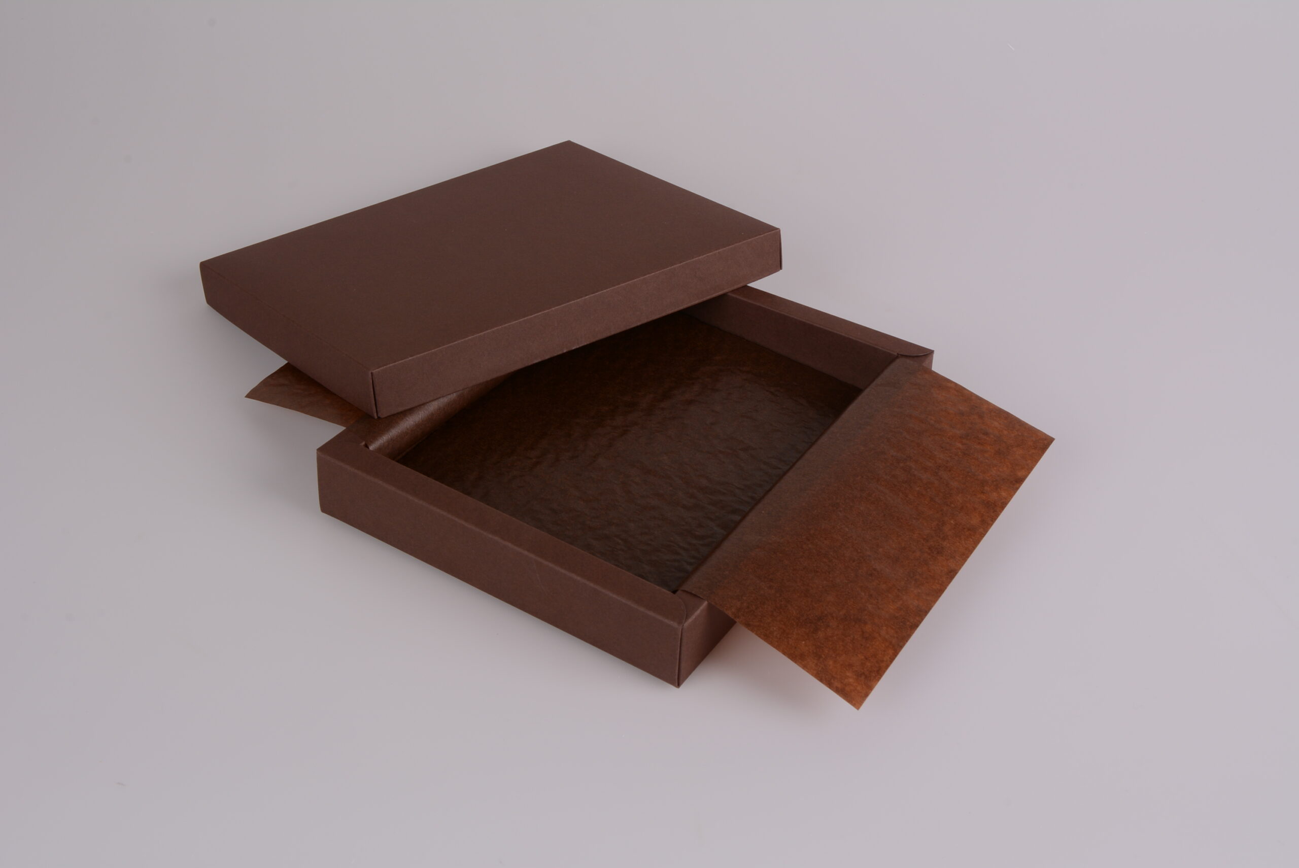 pawi-pralinen-premium-brown-20er-pralinenschachtel image 1
