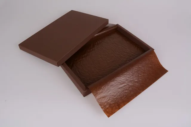 pawi-pralinenlinie-premium-brown-60er-pralinenschachtel image 1