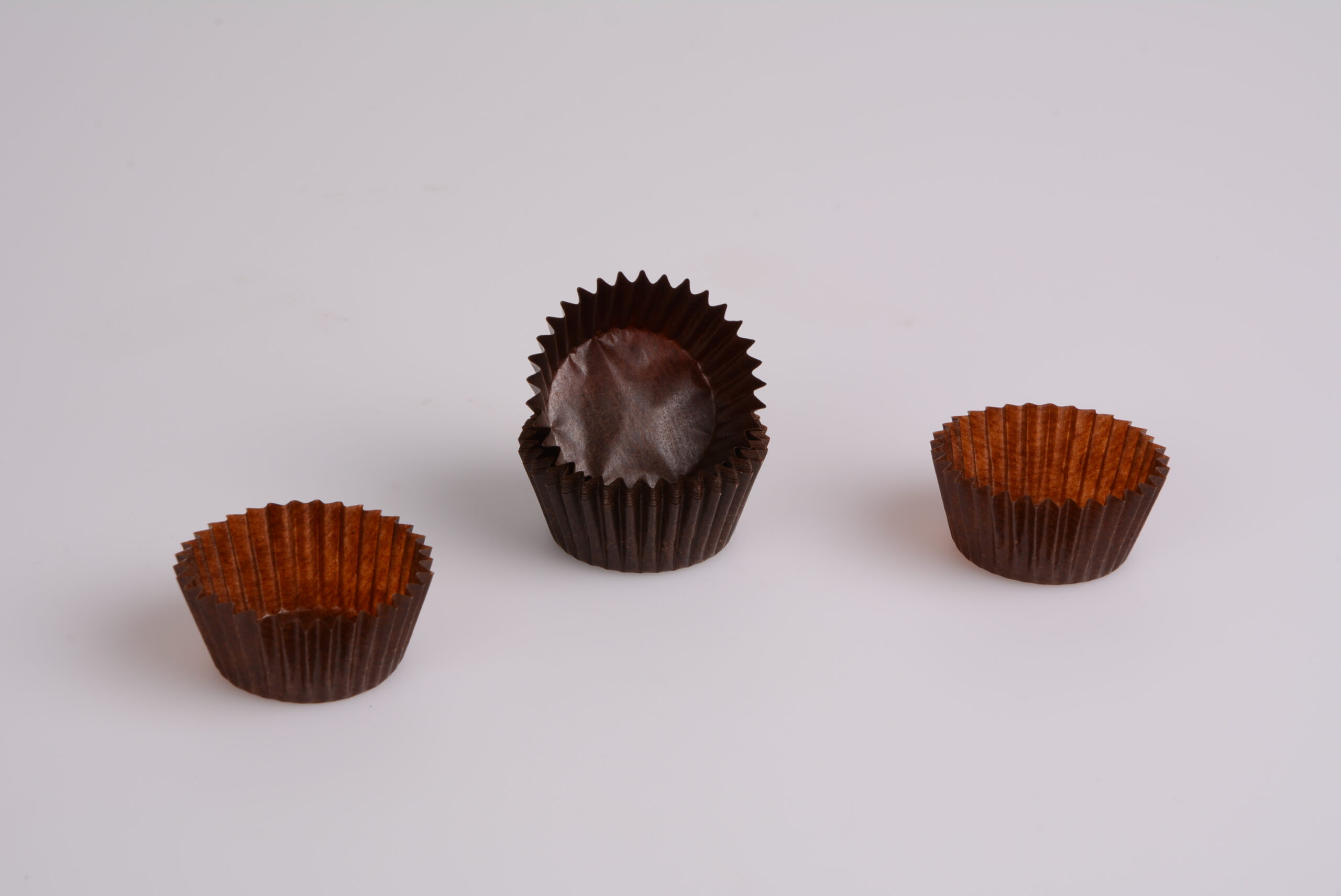 pawi-kapseln-patisseriekapseln-braun-35x19mm-papierf-rmchen image 1