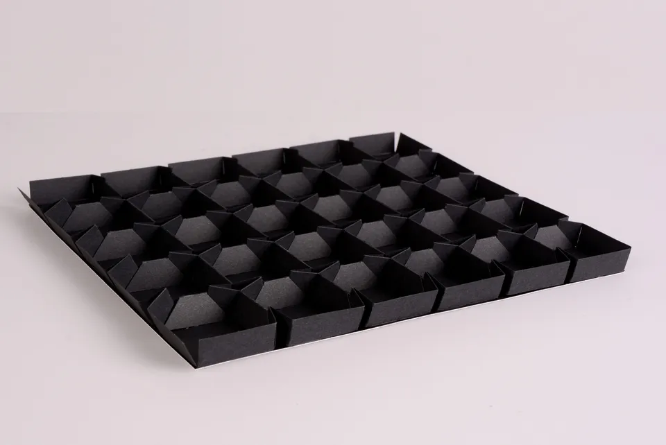 pawi-pralinenlinie-premium-multiflex-einlage-schwarz-30er-60er image 1