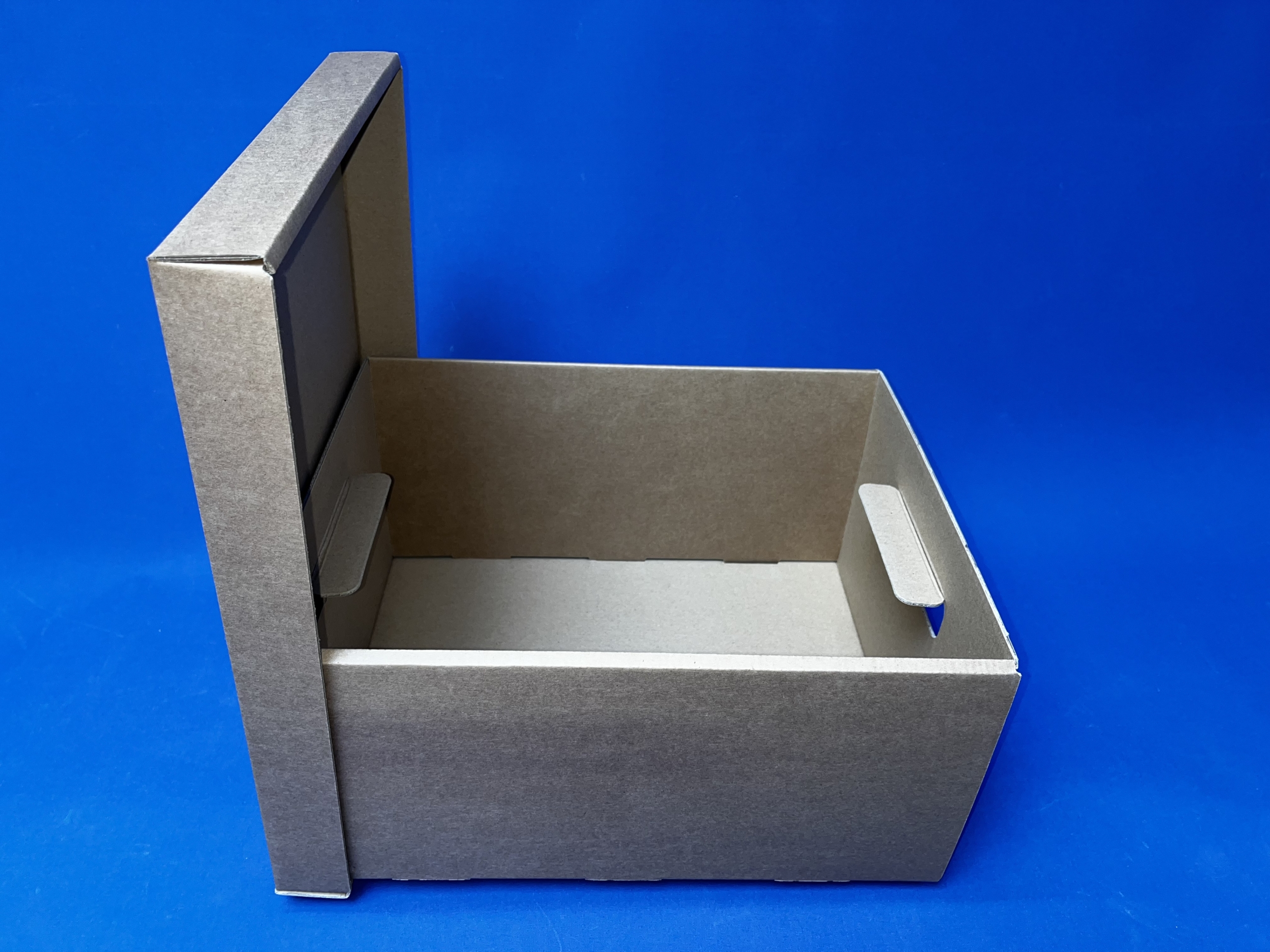 gruber-konstruktionen-archivbox-370x280x180-ee-welle-karton image 4