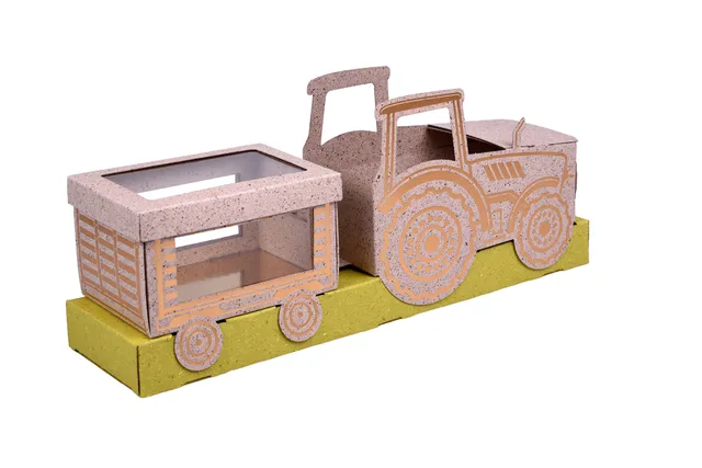 pawi-traktor-mit-heuwagen-geschenkbox-spezialverpackung image 1