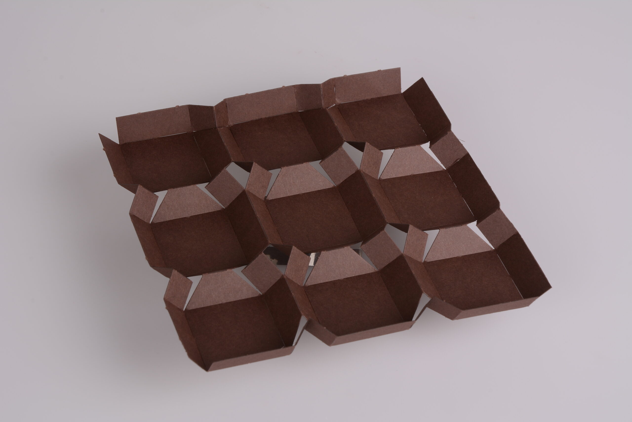 pawi-pralinenlinie-premium-multiflex-einlage-9er-pralineneinlage-braun image 1
