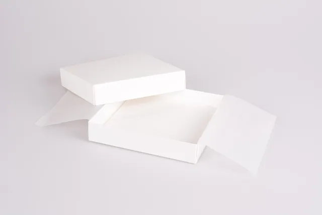 pawi-pralinenlinie-standard-pralinenschachtel-weiss-16er image 1