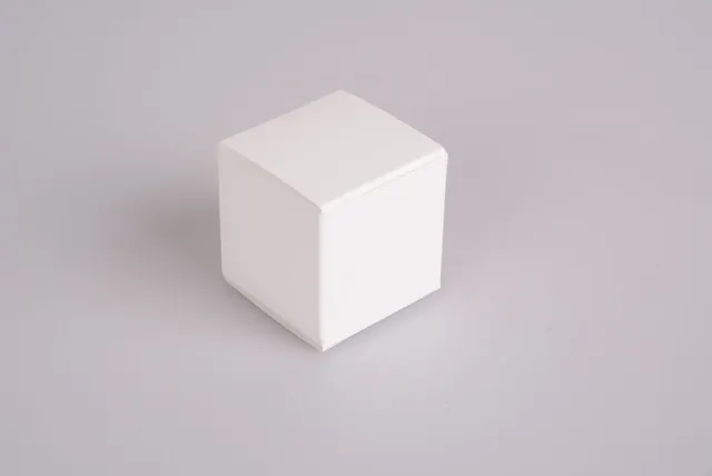 pawi-spezialit-tenverpackungen-w-rfel-weiss-34x34x34mm-box image 1
