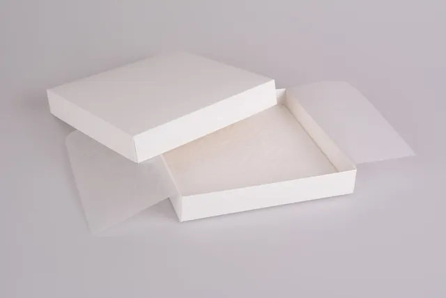 pawi-pralinenlinie-standard-pralinen-weiss-25er-box image 1
