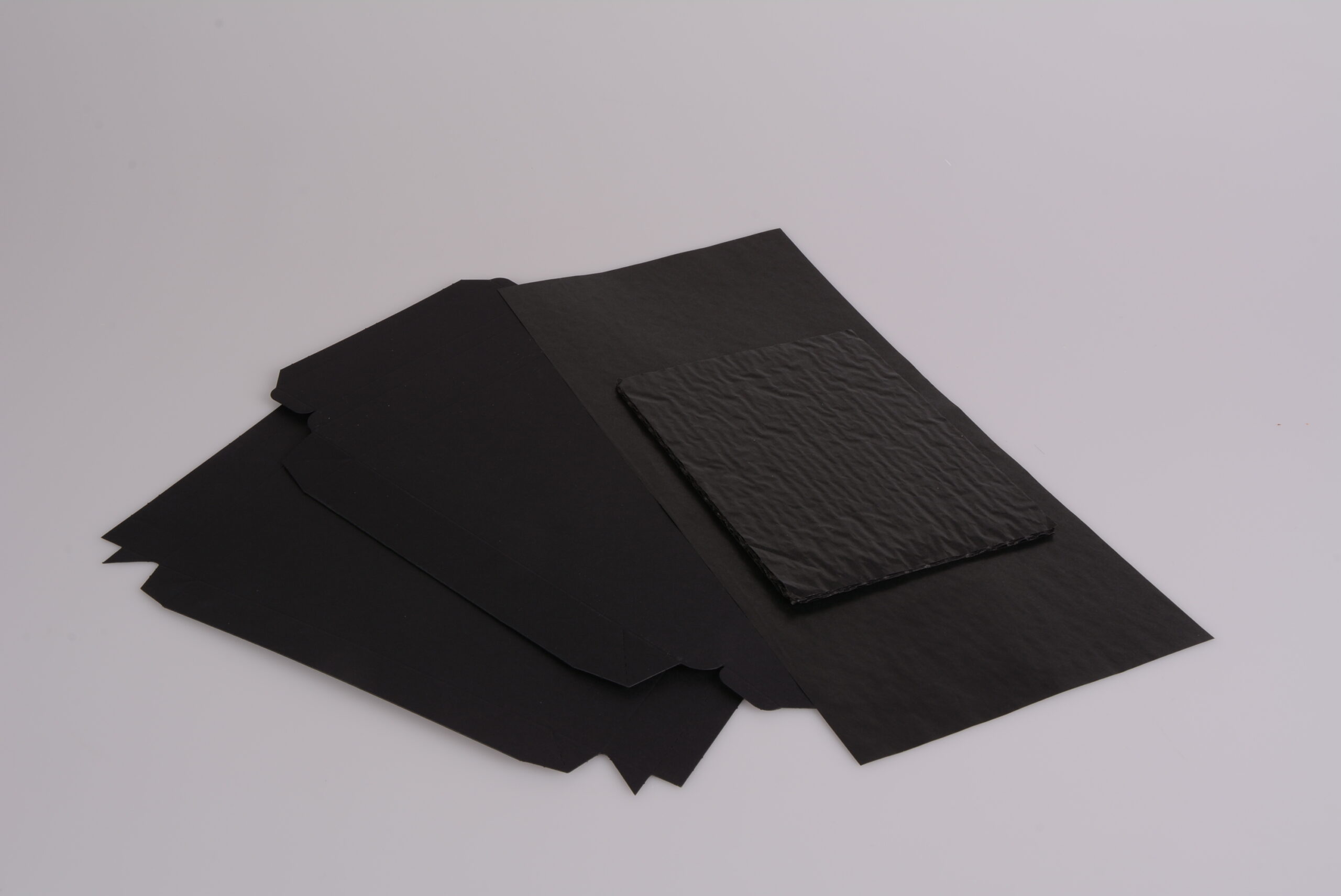 pawi-pralinen-premium-black-20er-pralinenschachtel image 2