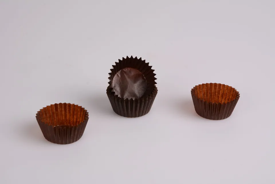 pawi-kapseln-patisseriekapseln-braun-35x19mm-papierf-rmchen image 1