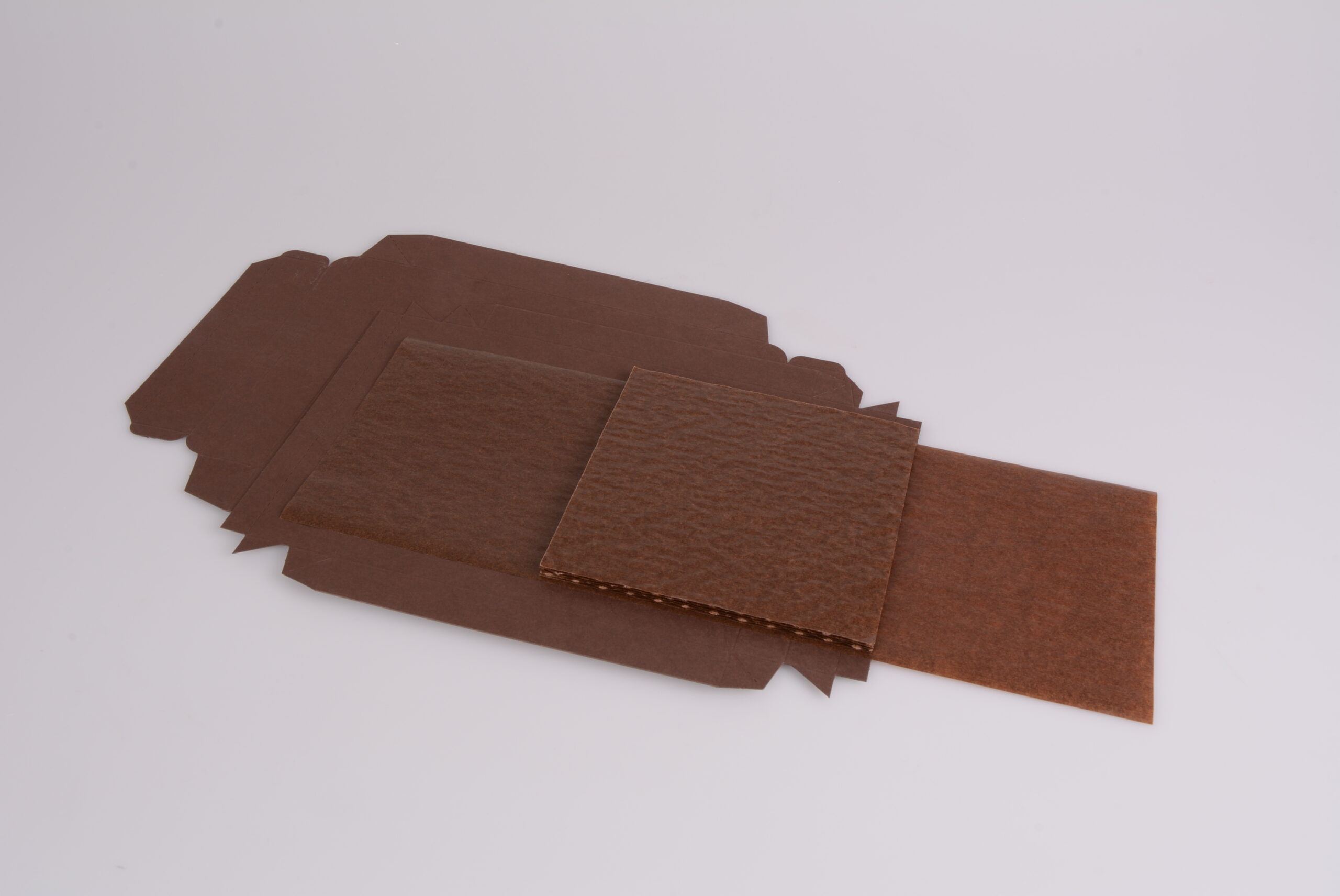 pawi-pralinenlinie-premium-brown-16er-pralinenschachtel image 2